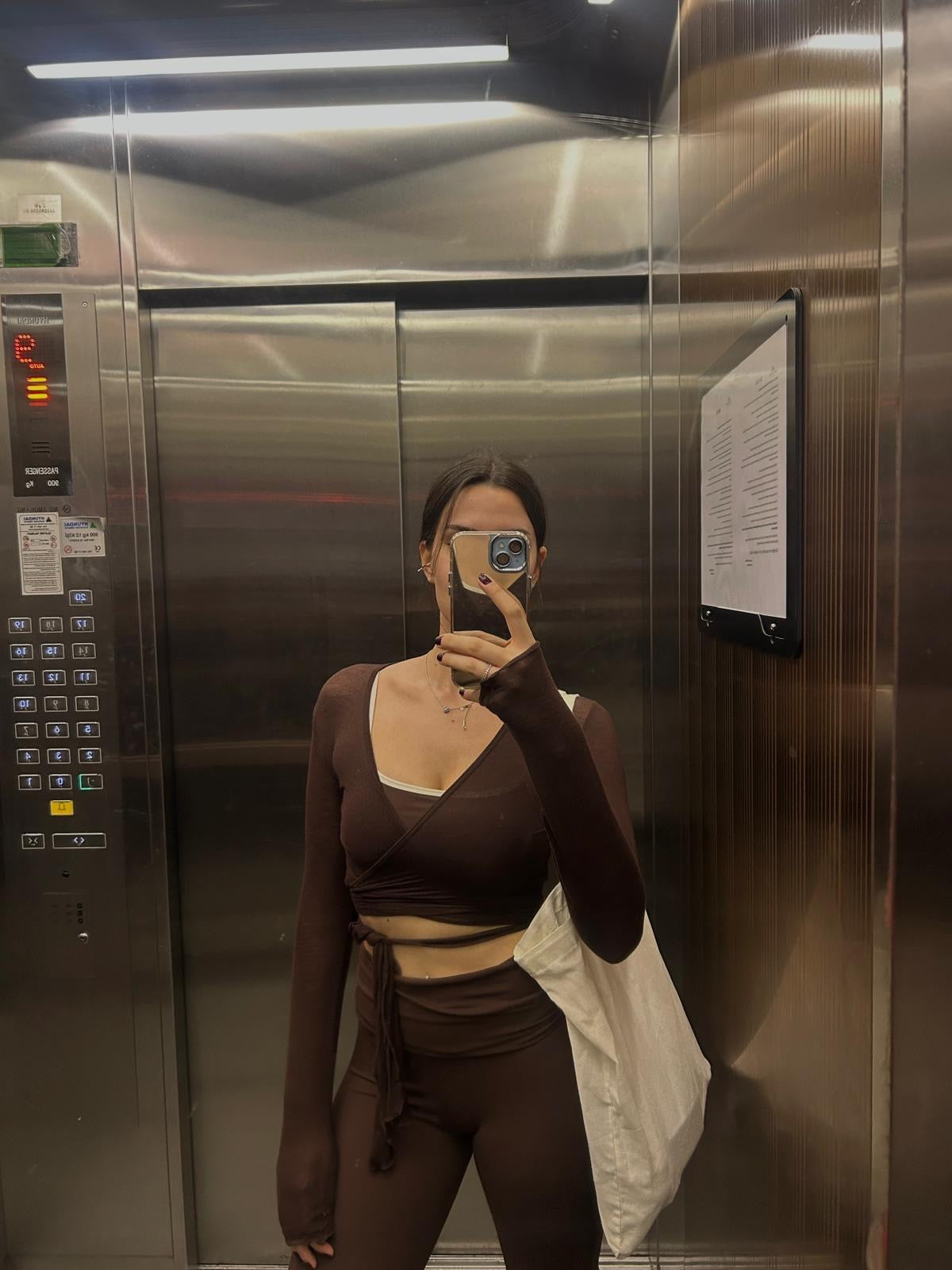 Bronze Chocolate Bolero